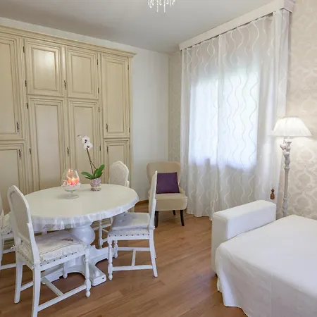 Pensjonat Forlihouse Forlì